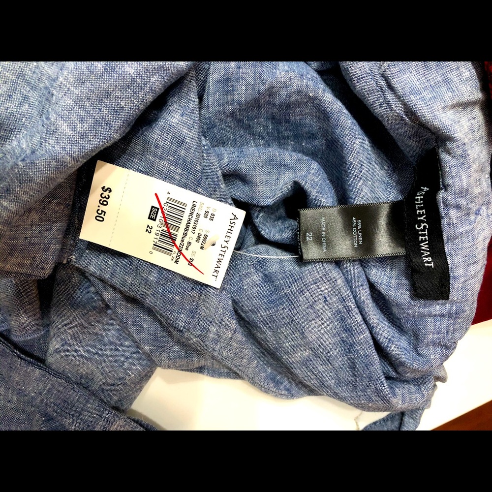 NWT Ashley Stewart Ruffle Top - Picture 3 of 3